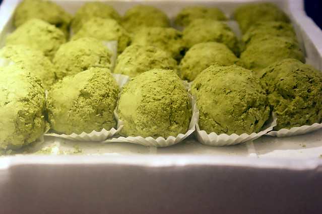 mochi matcha sweets